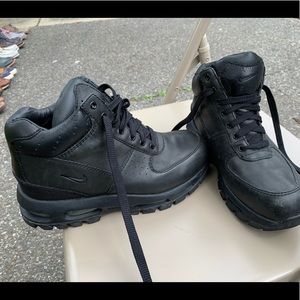 Nike Sneaker/boot